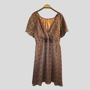 Women’s Dress Size XL Pink Black Metallic Gold Thread Flutter Sleeves Midi